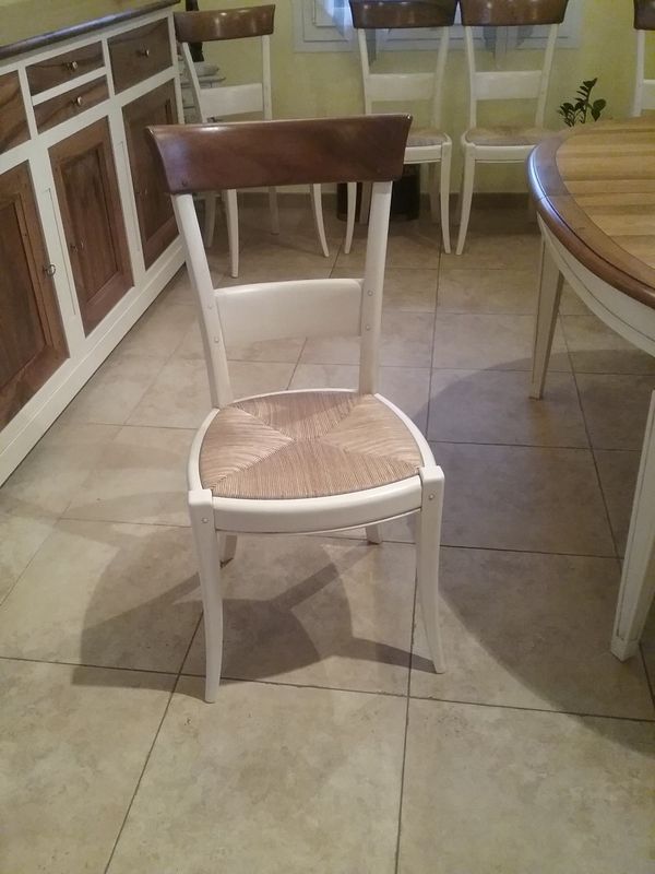 Salle à manger  en Noyer massif, BI-ton, fabriquée et vendue à  MARSEILLE 13