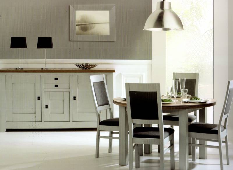 SAM  Whitney blanche